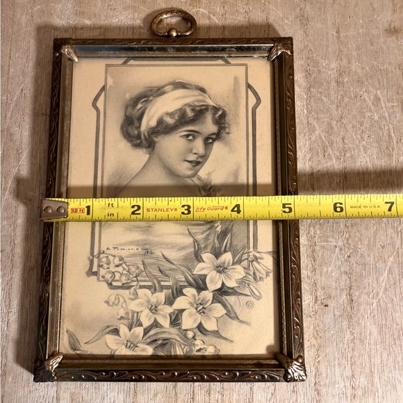 Sold! Vintage A. Toniolo Art Deco Atyle Art Print in Vintage Brass Ornate Frame - Picture 7 of 8